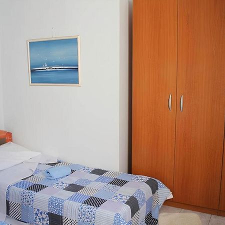 Apartmani Anitas กราดัซ ภายนอก รูปภาพ